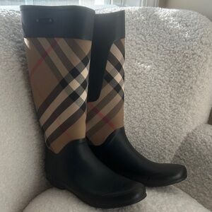Burberry Black and Tan Plaid Rain Boots
